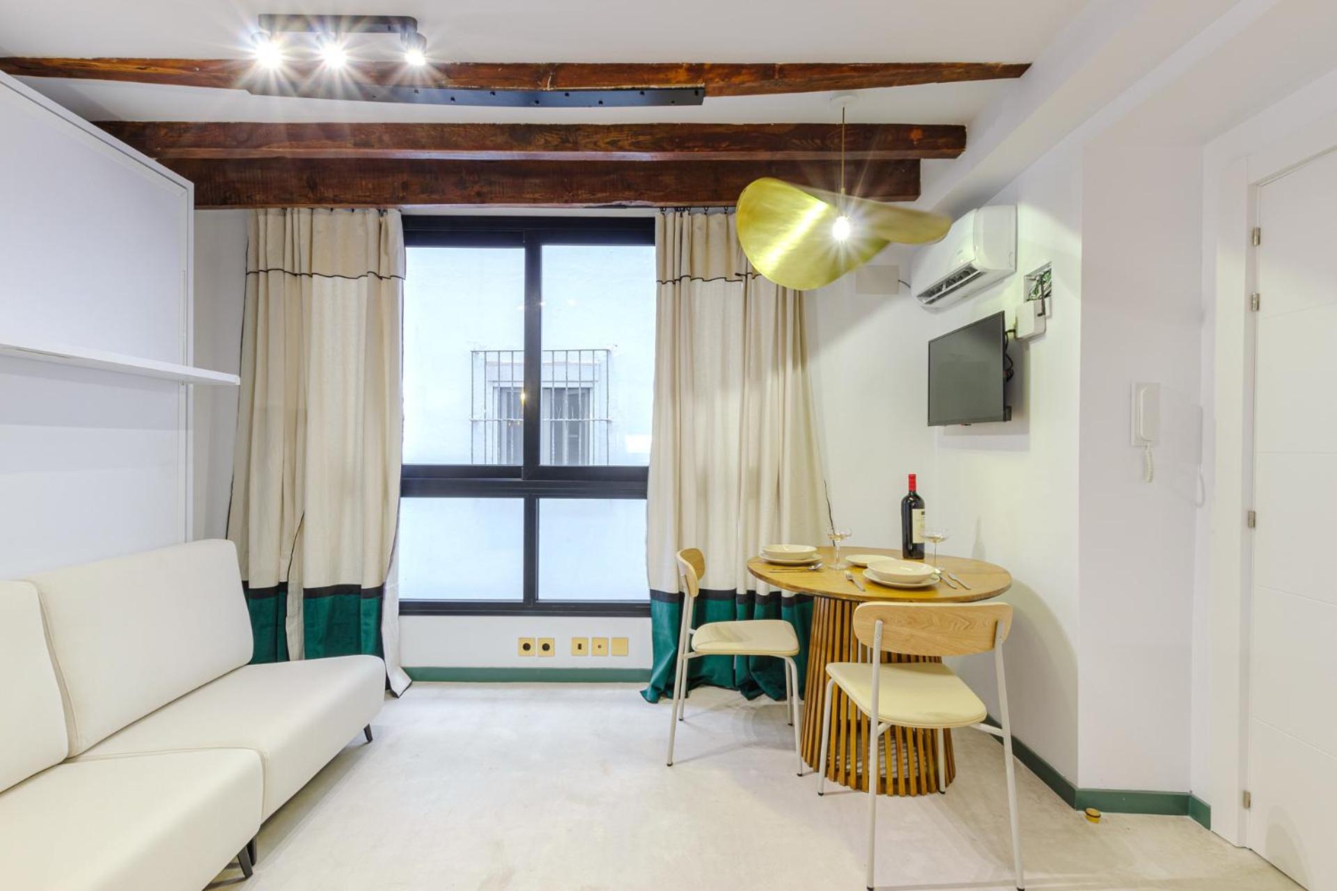 Refined And Practical Studio In Historic Center Of Alicante Ngoại thất bức ảnh